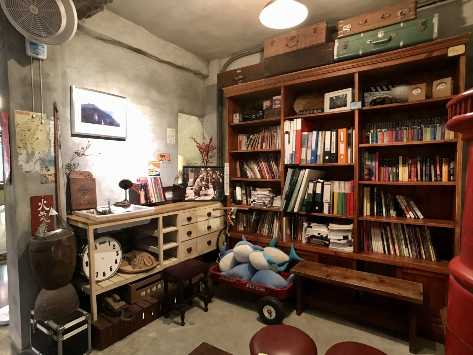 【好房網NEWS】苦尋三年店面 「特有種」電影主題店延續魏導精神(上)